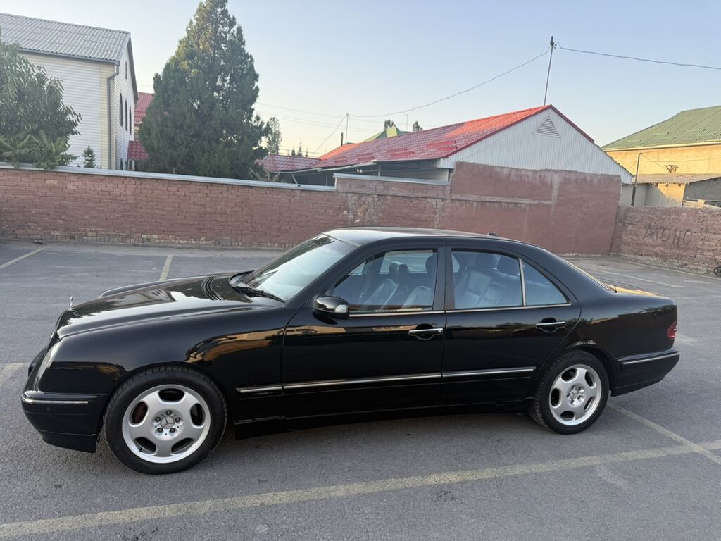 Mercedes-Benz E-Class: 2001 г., 4.3 л, Автомат, Бензин, Седан: фото 1