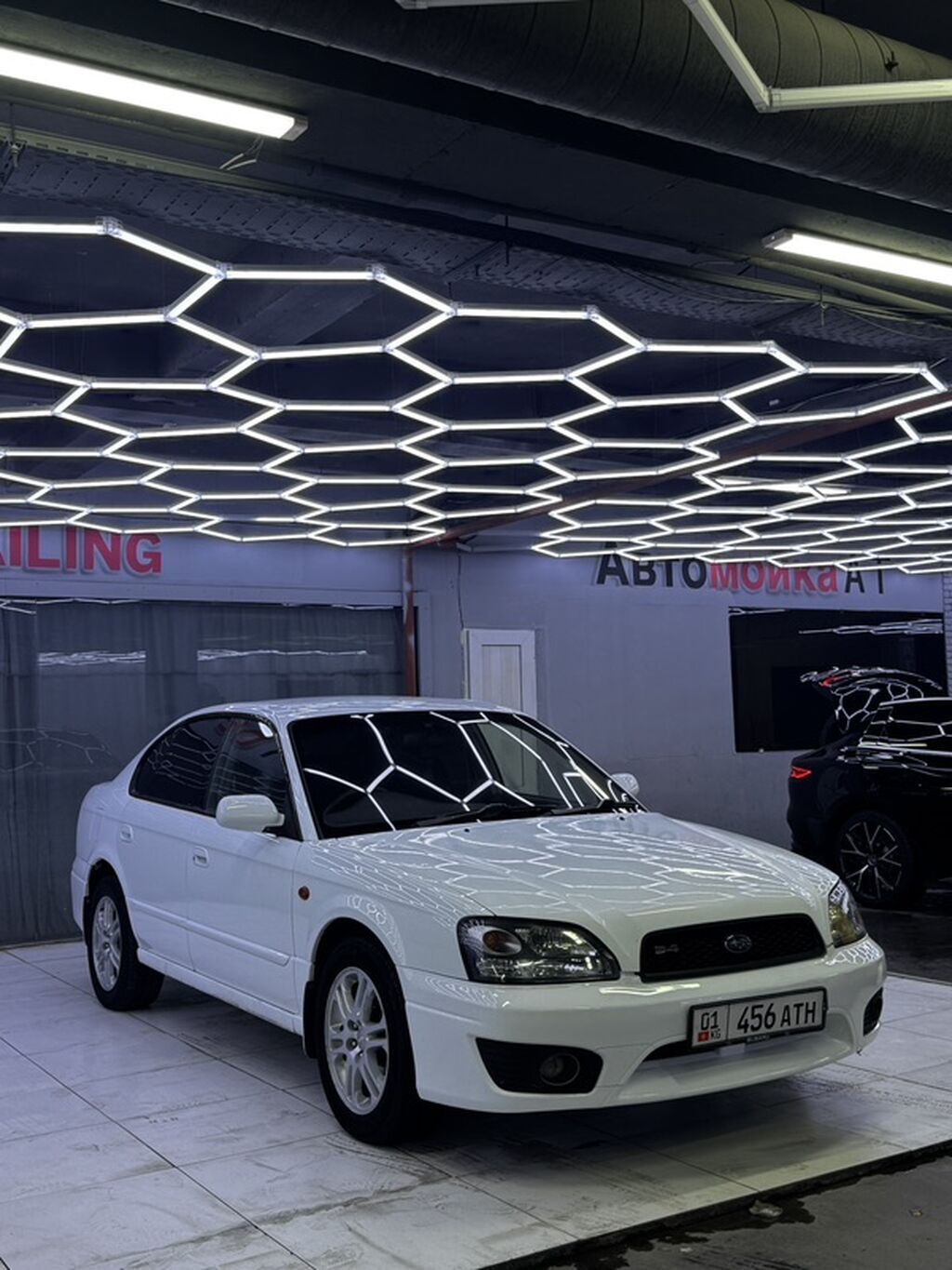 Subaru Legacy: 2002 г., 2 л, Автомат, Бензин, Седан: фото 2