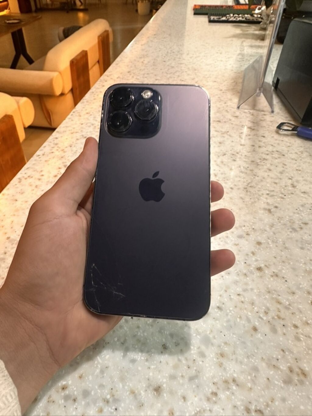 IPhone 14 Pro Max, Б/у, 256 ГБ, Deep Purple, Чехол, 100 %: фото 3