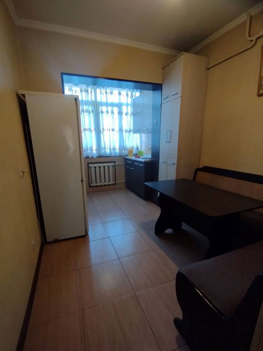 3 комнаты, 80 м², 5 мкр 106 серия, 1 этаж: фото 3