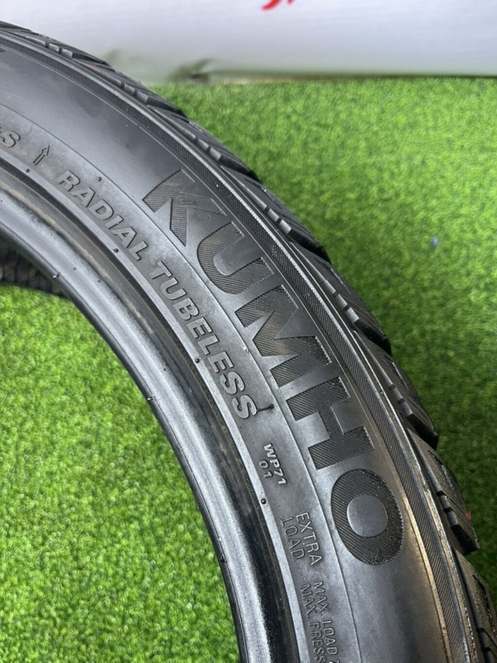 Шины 245 / 40 / R 18, Зима, Б/у, Пара, Легковые, Китай, Kumho: фото 6