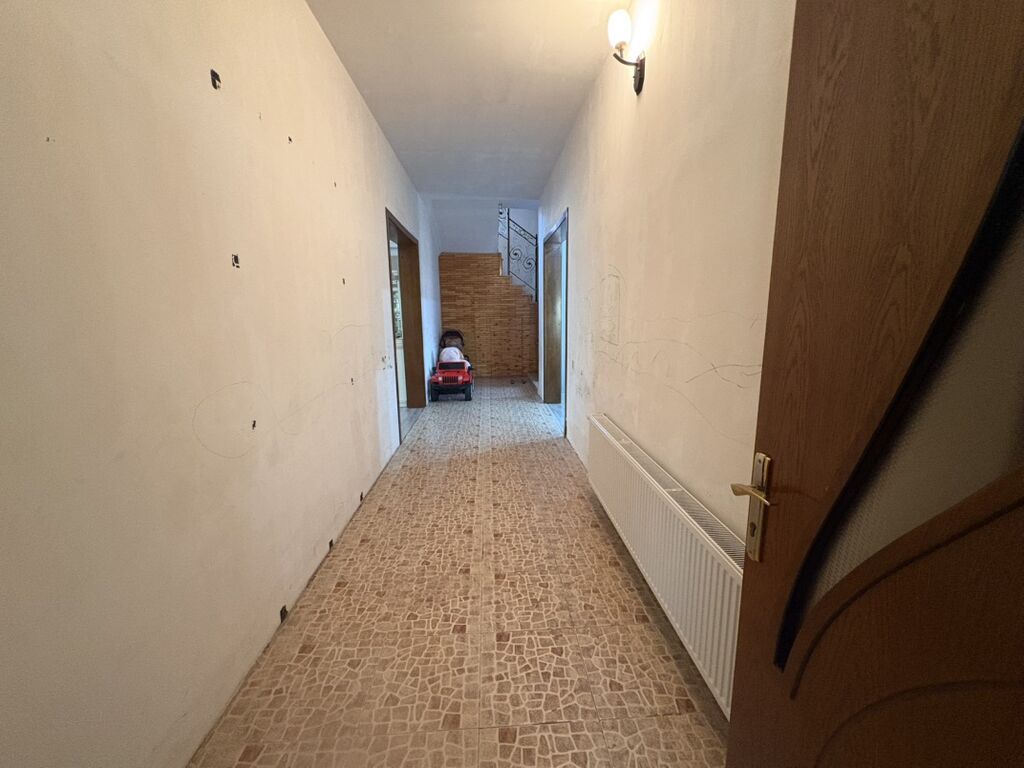 4 otaqlı, 272 kv. m, Kredit yoxdur, Orta təmir
