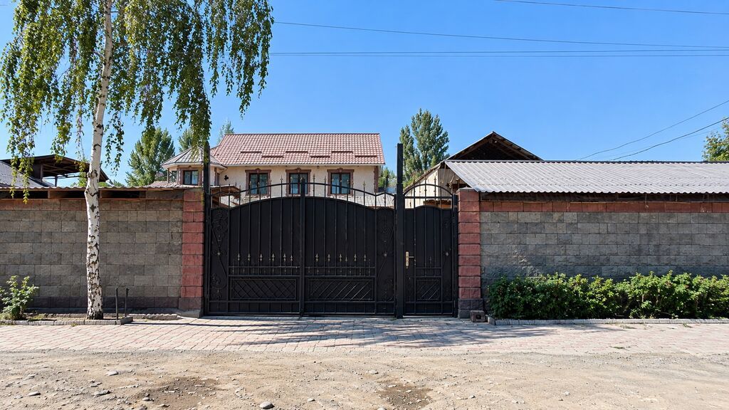 5 комнат, 250 м², 5 соток, Бишкек, Ак-Босого ж/м Собственник: фото 2