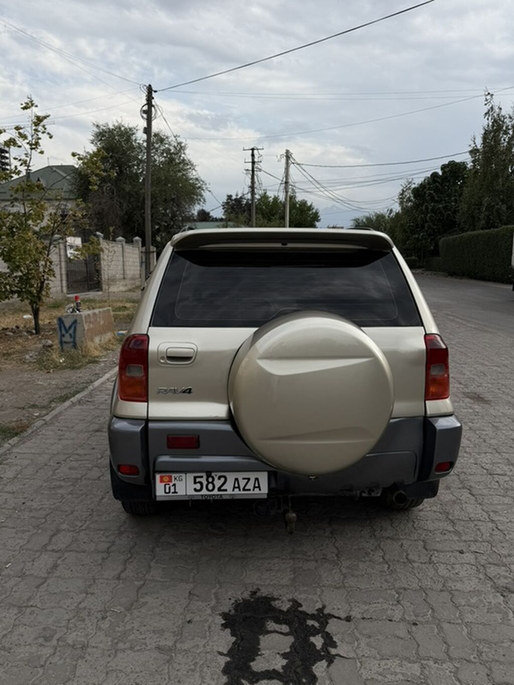 Toyota RAV4: 2002 г., 2 л, Автомат, Бензин, Внедорожник: фото 4