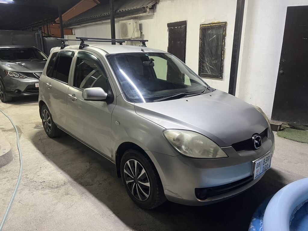 Mazda Demio: 2005 г., 1.3 л, Автомат, Бензин, Хэтчбэк: фото 6