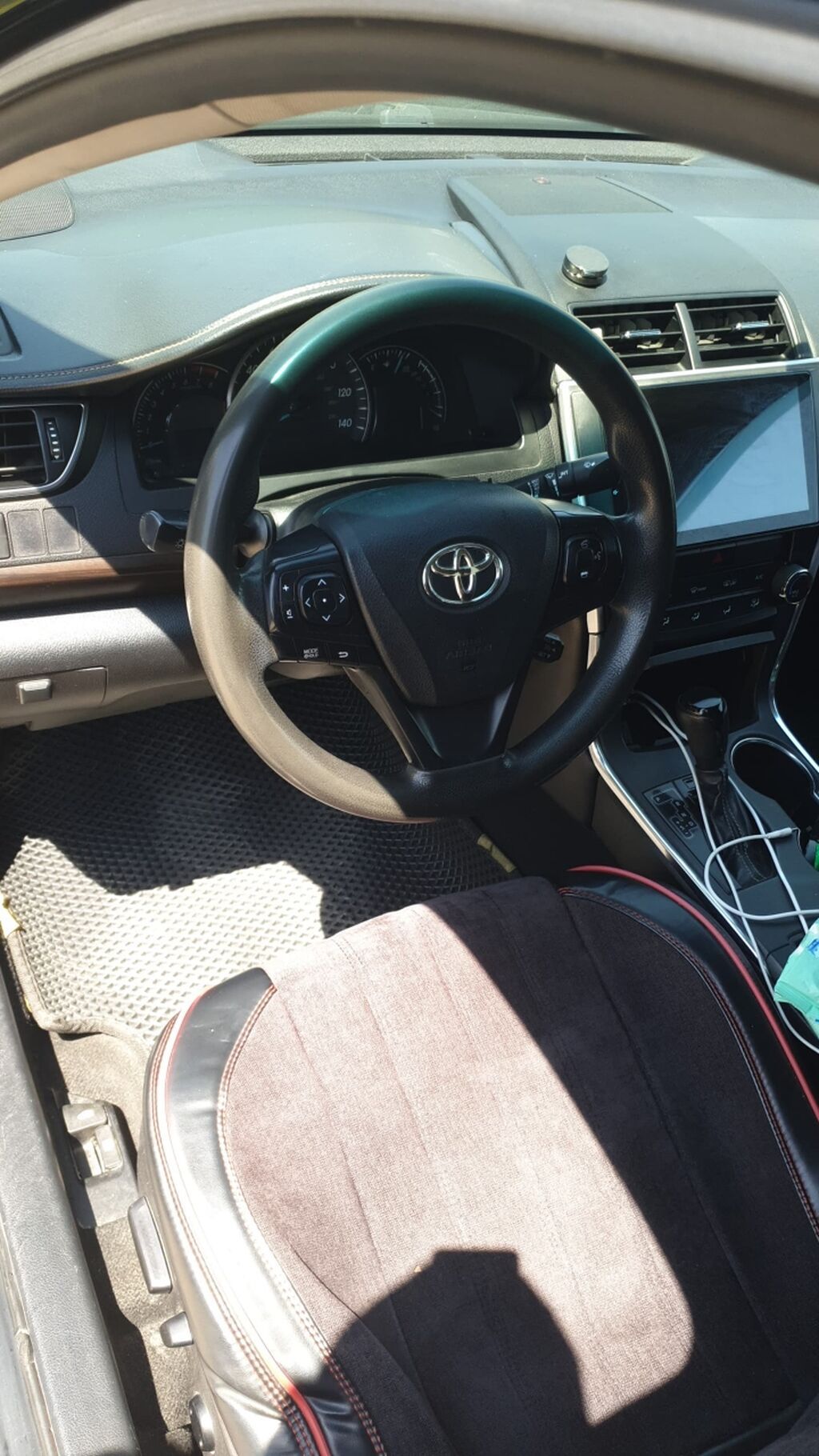 Toyota Camry: 2015 г., Автомат, Бензин, Седан — фото 6