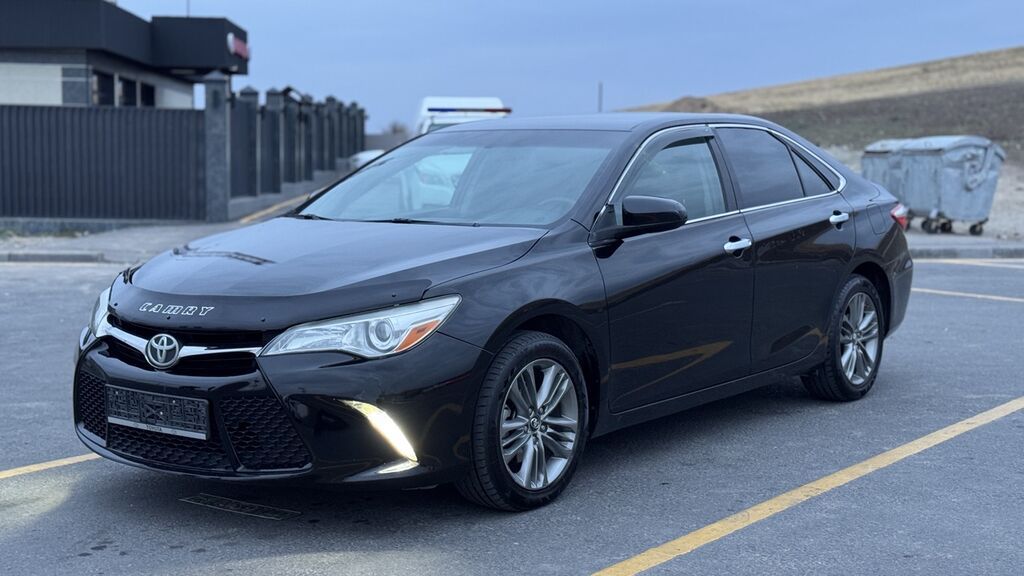 Toyota Camry: 2016 г., 2.5 л, Автомат, Бензин, Седан: фото 4