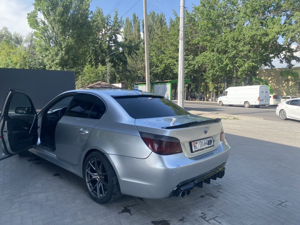 BMW 530: 2004 г., 3 л, Автомат, Бензин, Седан: фото 5