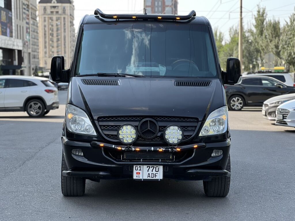 Mercedes-Benz Спринтер: 2009 г., 2.2 л, Автомат, Дизель, Фургон: фото 1