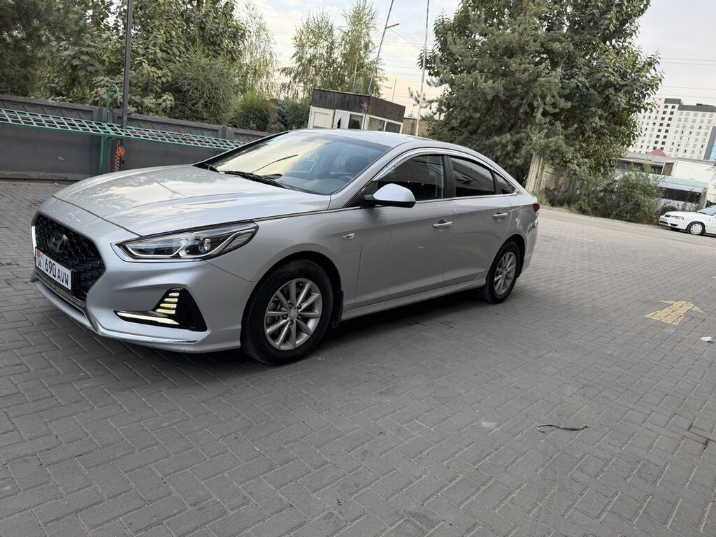 Hyundai Sonata: 2020 г., 2 л, Автомат, Газ, Седан: фото 2