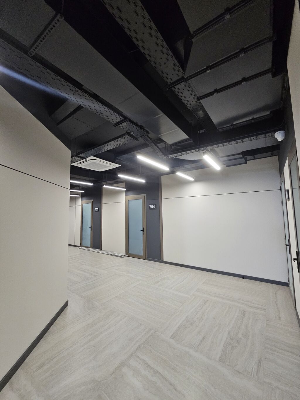 Аренда офисов, 35 м², В бизнес центре: фото 8