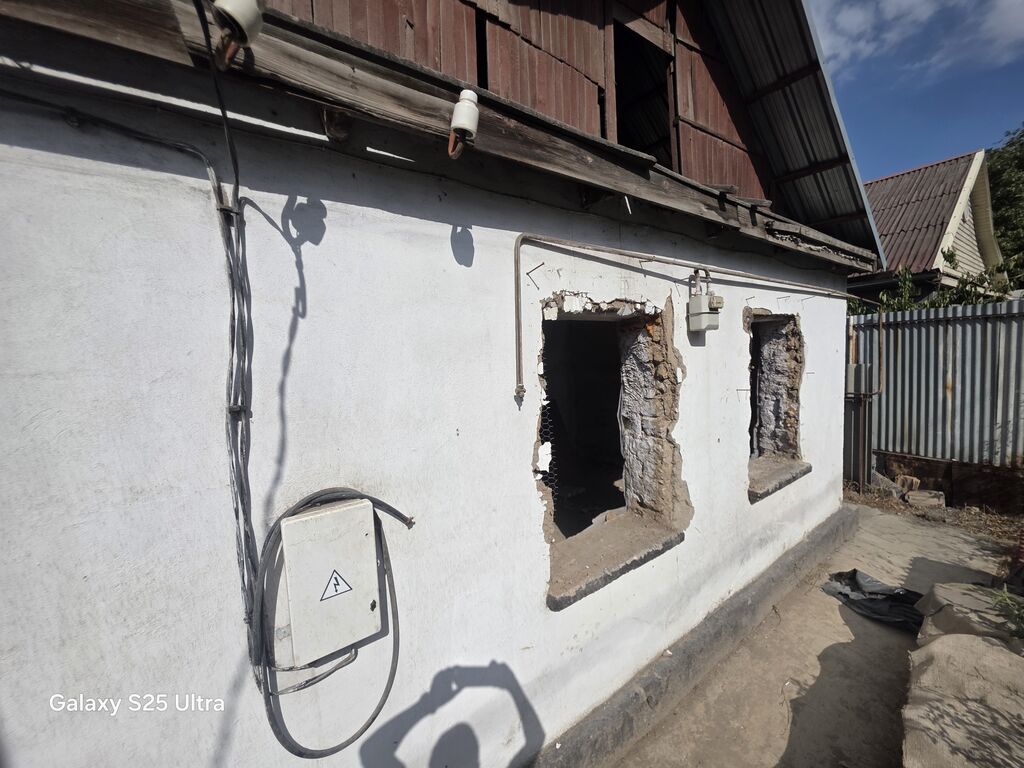В Бишкеке продаю пол дома с участком 505м2 все коммуникации Срочно -: фото 7