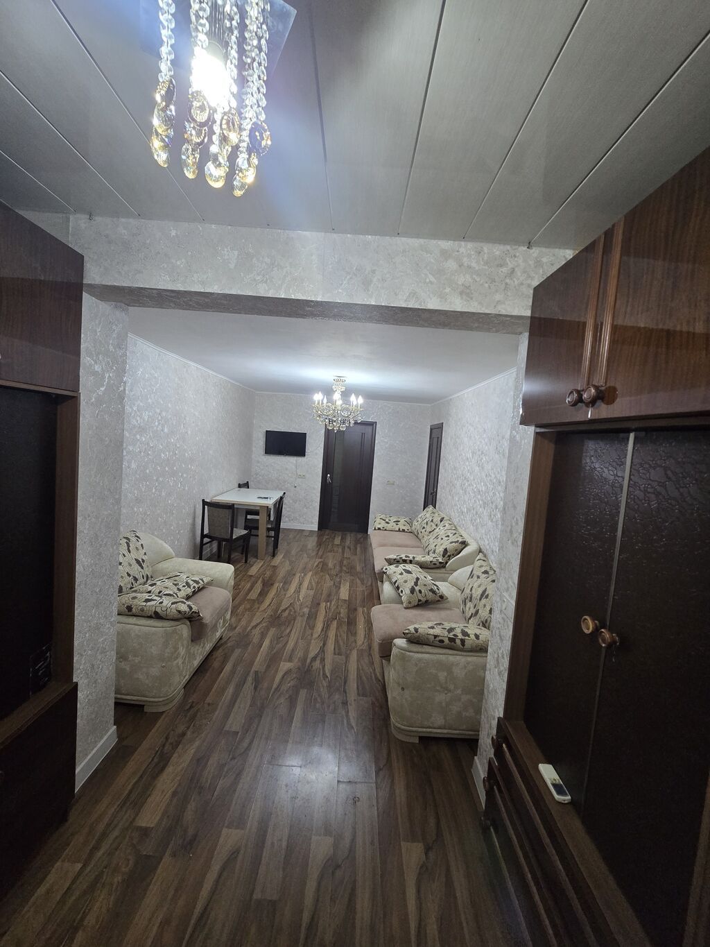 Kirayə verilir! Aylıq 1000 AZN 4 otaqlı, 75 m², ikinci əl mənzil