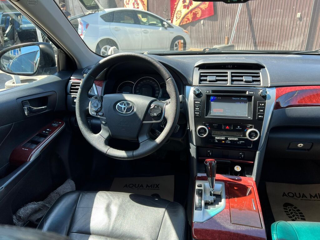 Toyota Camry: 2013 г., 2.5 л, Автомат, Бензин, Седан: фото 8