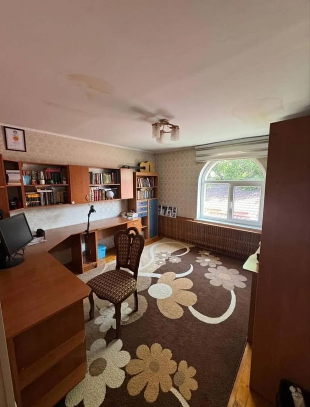300 м², 6 комнат, 4 мкр: фото 8