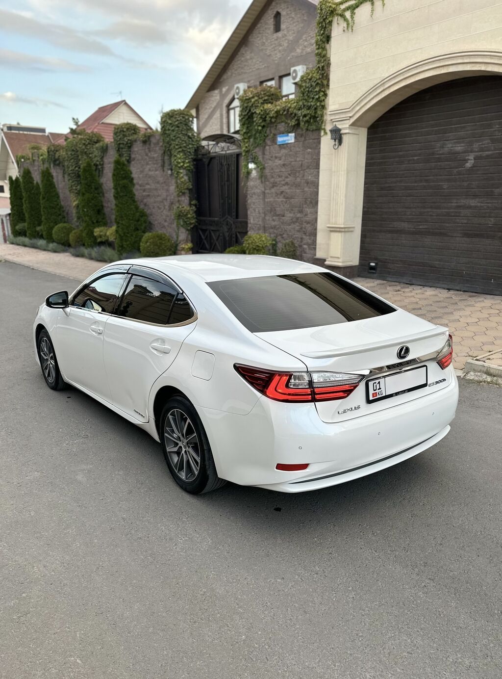 Lexus ES: 2016 г., 2.5 л, Автомат, Бензин: фото 6