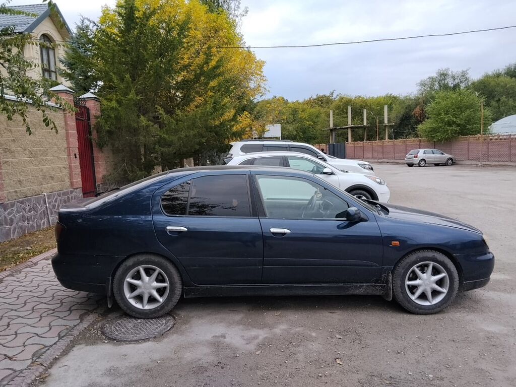 Nissan Primera: 2001 г., 1.8 л, Механика, Бензин, Седан: фото 5