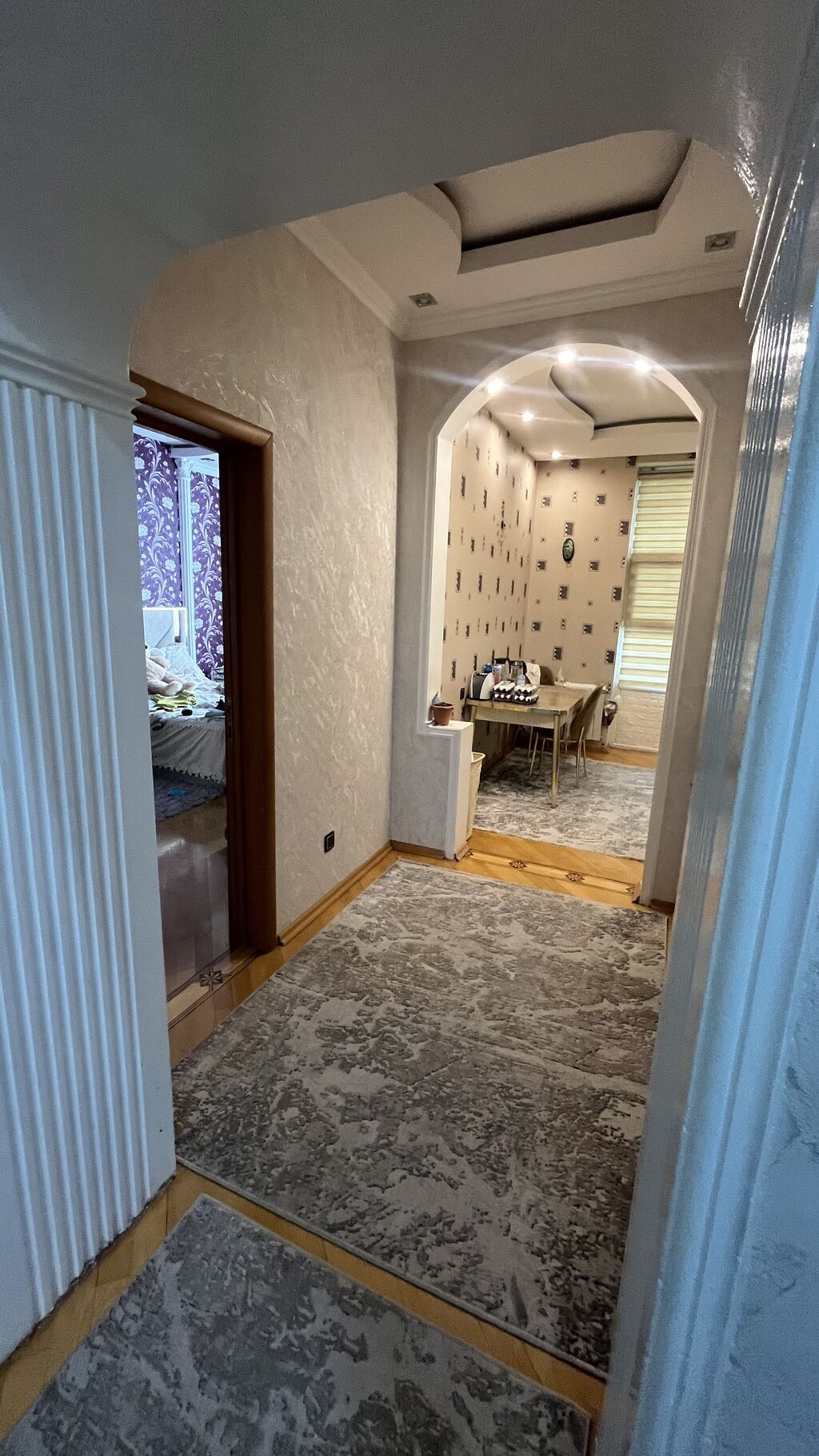 Sumqayıt, 3 otaqlı, Köhnə tikili, 92 kv. m