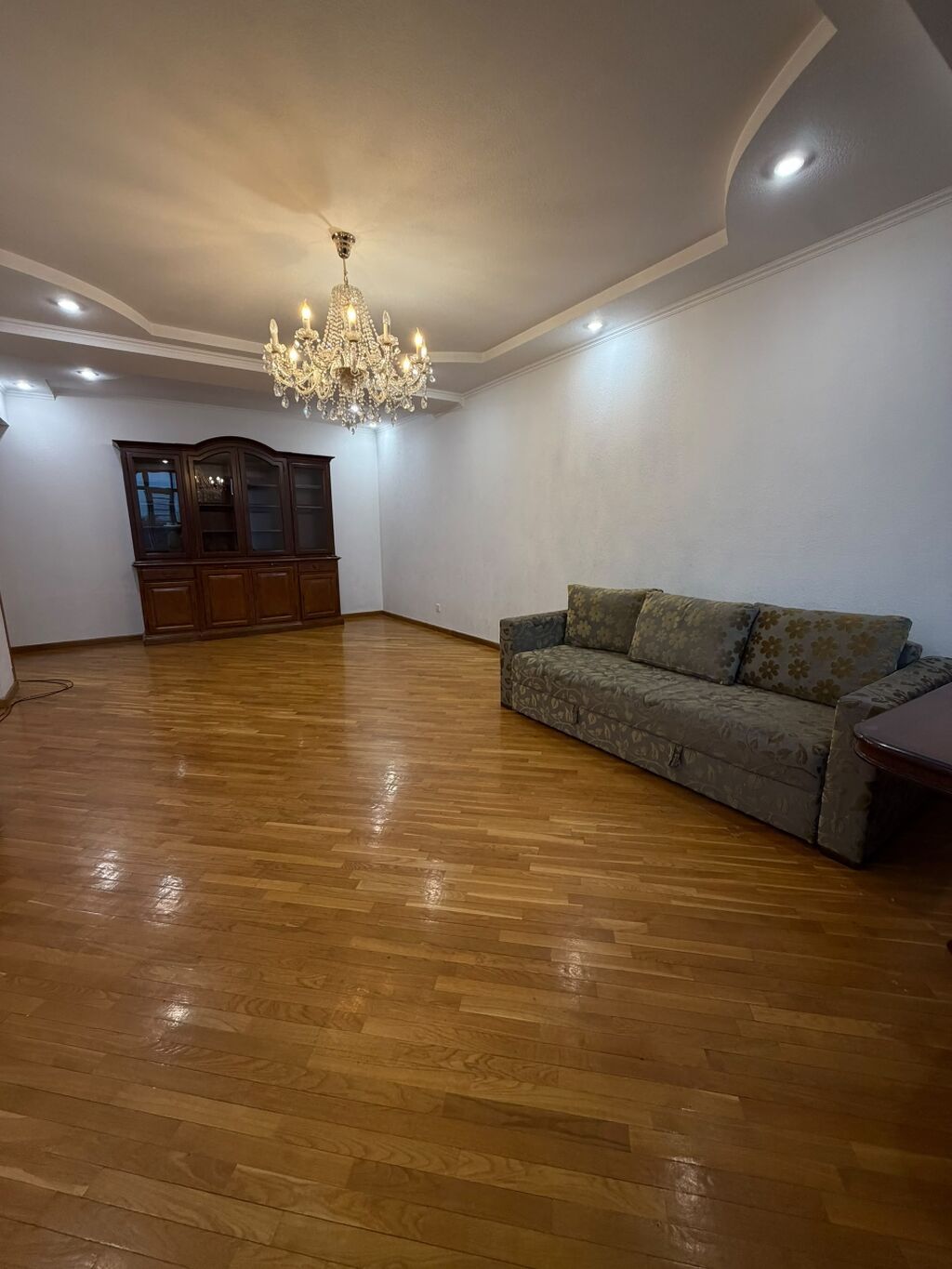 Сдам 3-комнатную квартиру 145 кв.м, центр: фото 3