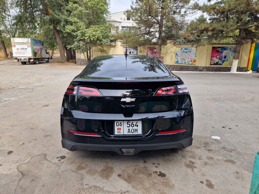 Chevrolet Volt: 2011 г., 1.5 л, Вариатор, Гибрид, Хэтчбэк: фото 5