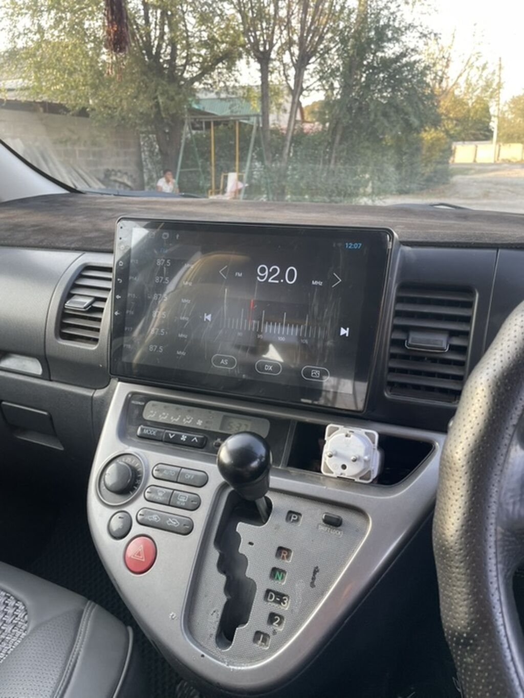 Toyota WISH: 2003 г., 1.8 л, Автомат, Бензин, Минивэн: фото 4