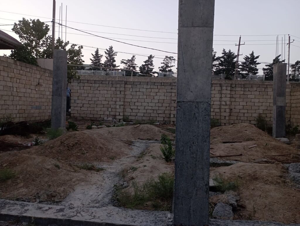 4 sot, Tikinti, Barter mümkündür, Bələdiyyə