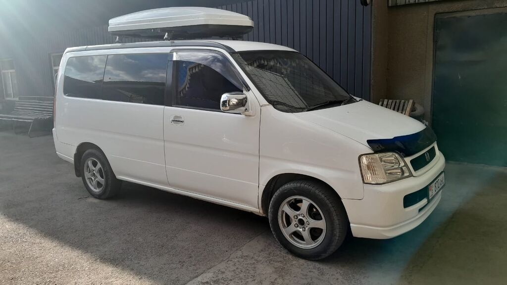 Honda Stepwgn: 2000 г., 0.2 л, Автомат, Бензин, Минивэн: фото 3