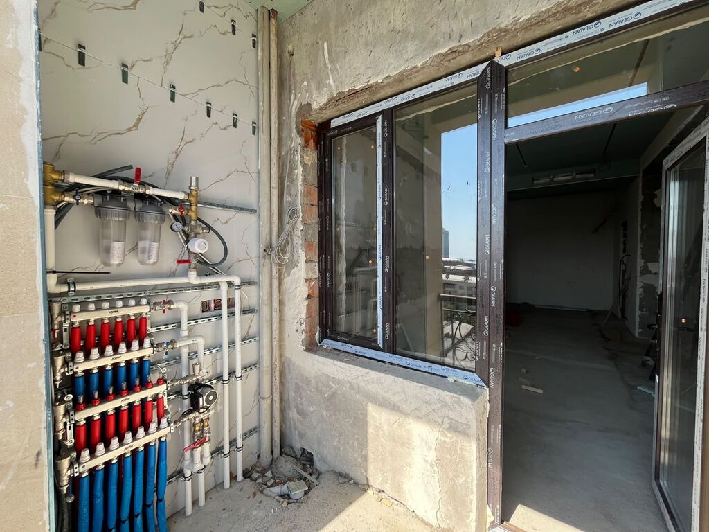 3 otaqlı, Yeni tikili, 145 kv. m