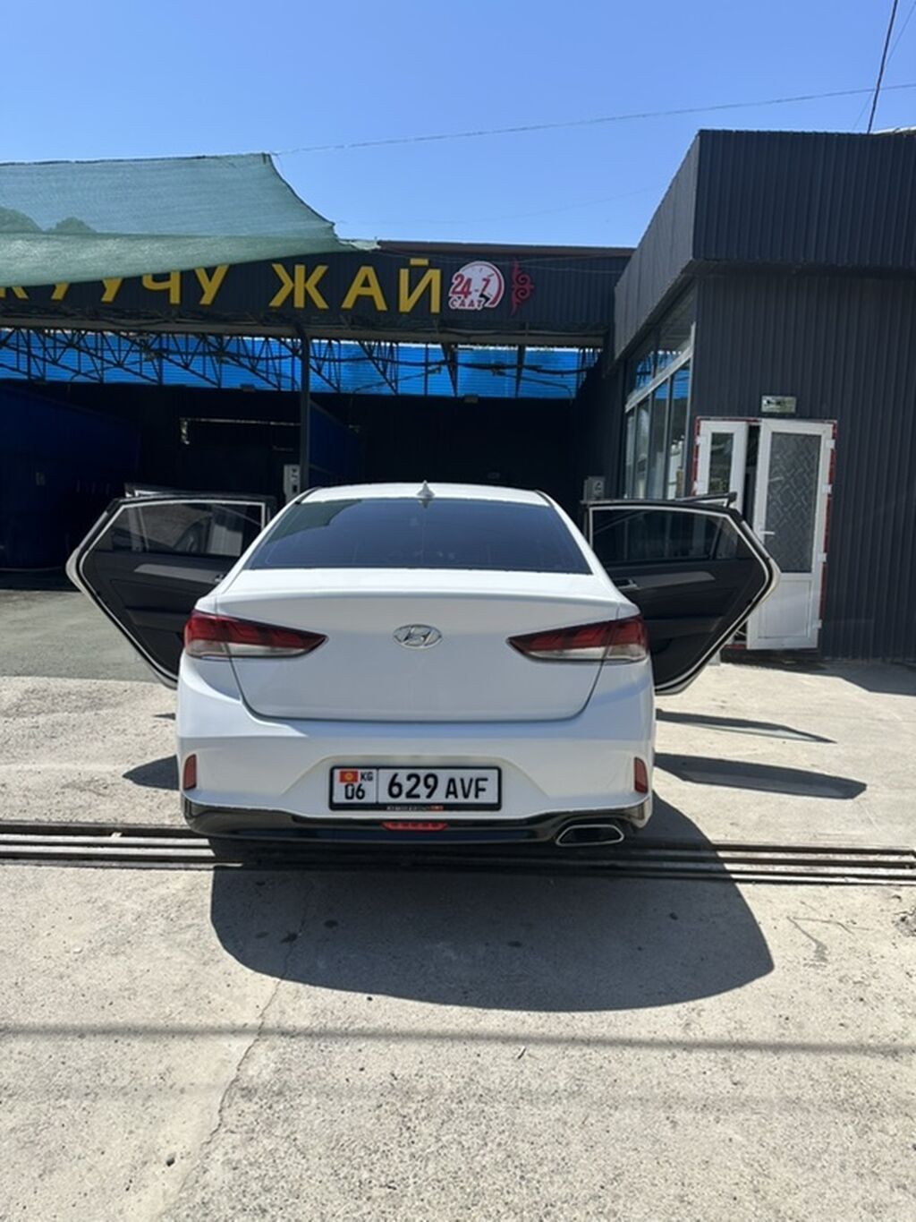 Hyundai Sonata: 2018 г., 2 л, Автомат, Бензин, Седан: фото 1