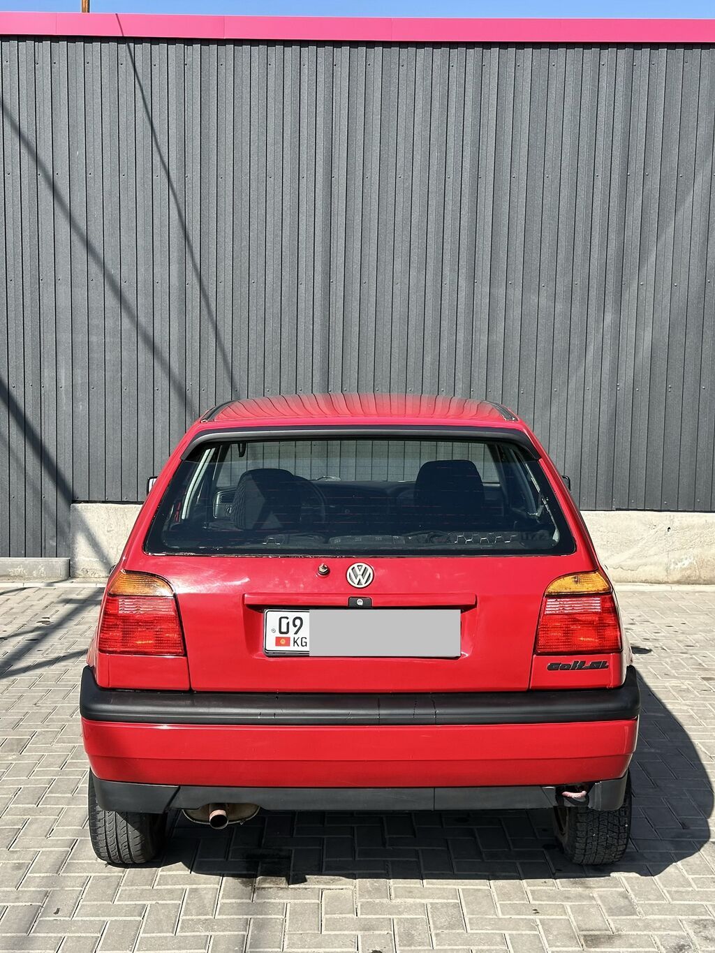 Volkswagen Golf: 1993 г., 1.8 л, Механика, Бензин, Хэтчбэк: фото 4