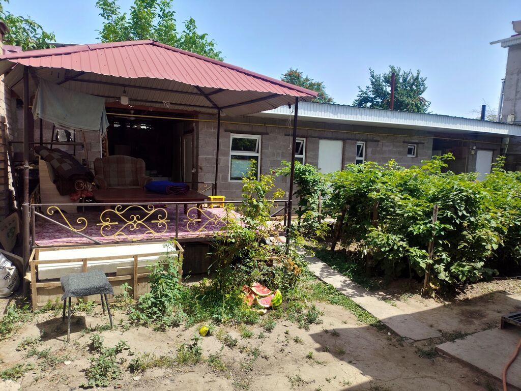 5 комнат, 120 м², 4 соток, Бишкек, КНУ Собственник: фото 2