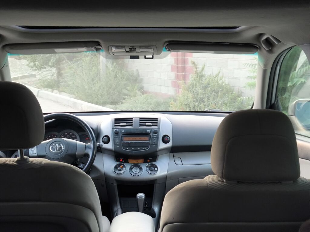 Toyota RAV4: 2006 г., 2.4 л, Типтроник, Бензин, Кроссовер: фото 5