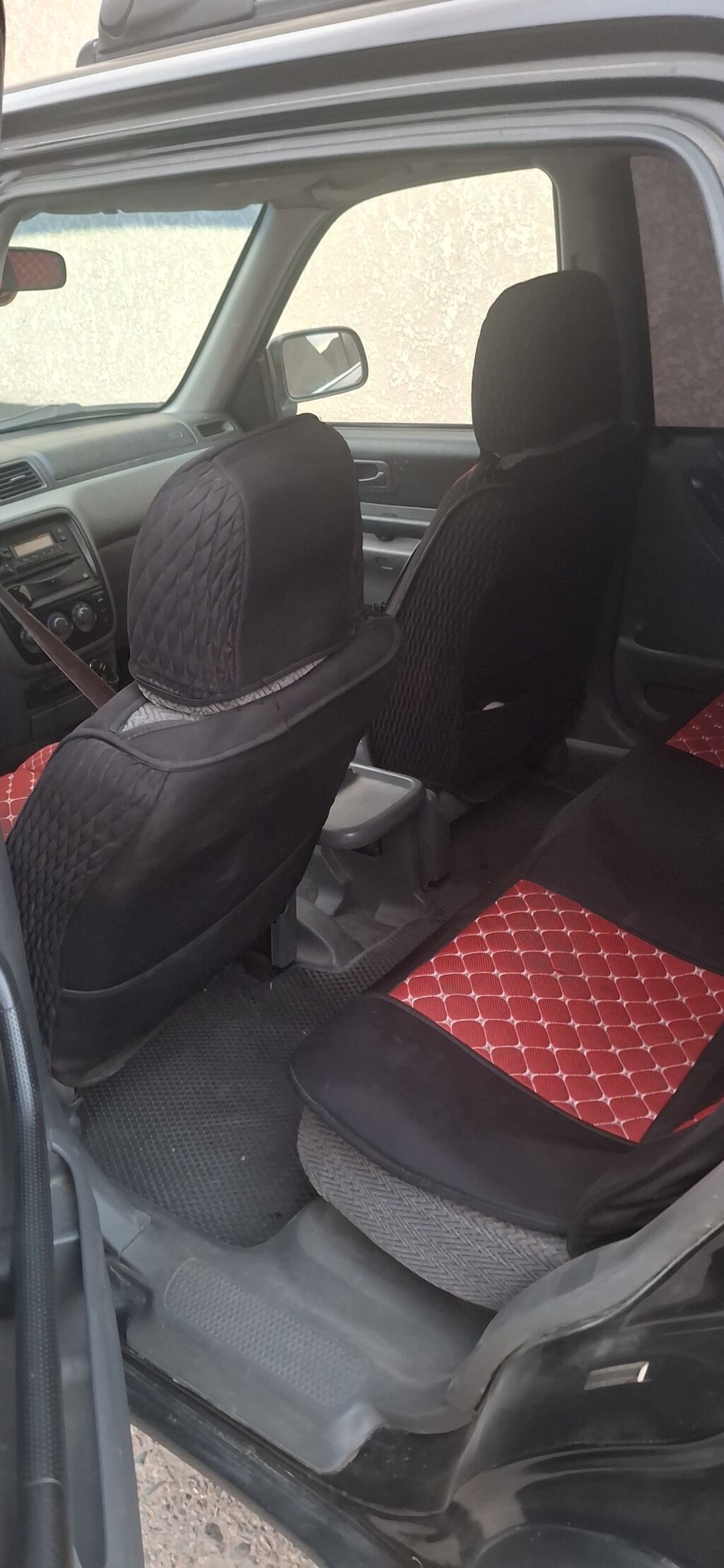 Honda CR-V: 1998 г., 2 л, Автомат, Бензин, Кроссовер: фото 4