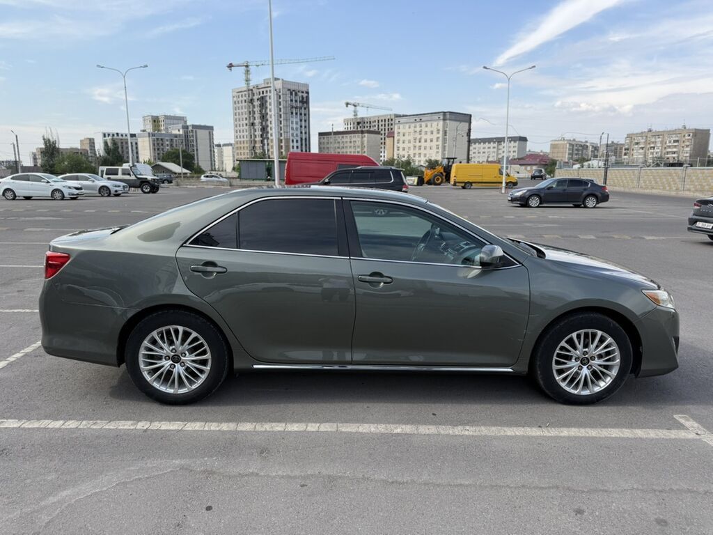 Toyota Camry: 2012 г., 2.5 л, Автомат, Бензин, Седан: фото 8