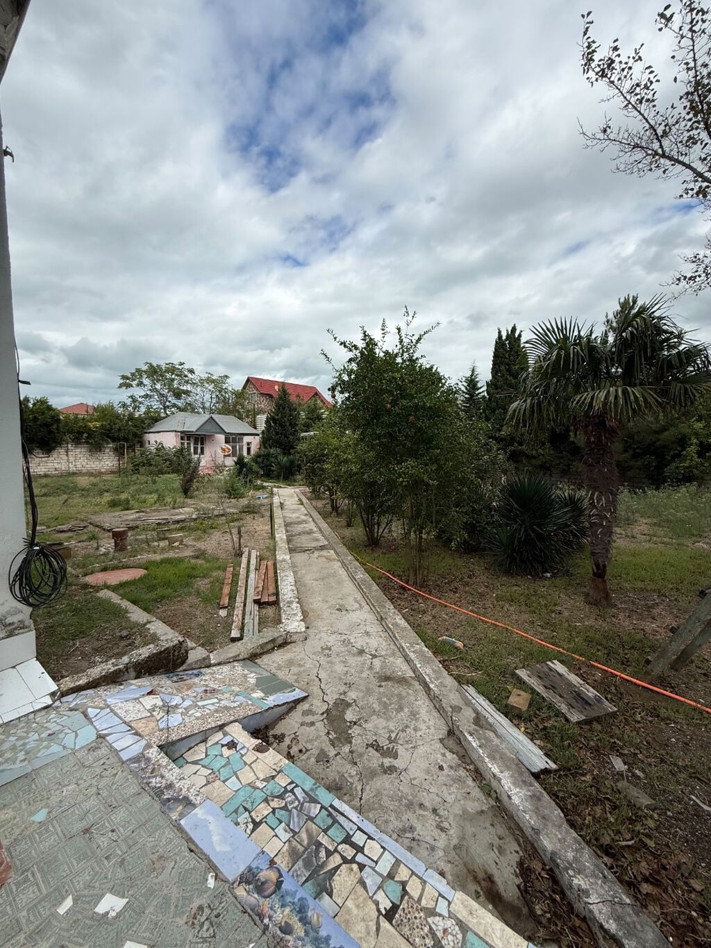 Mərdəkan 14 otaq, 240 kv. m, Yeni təmirli