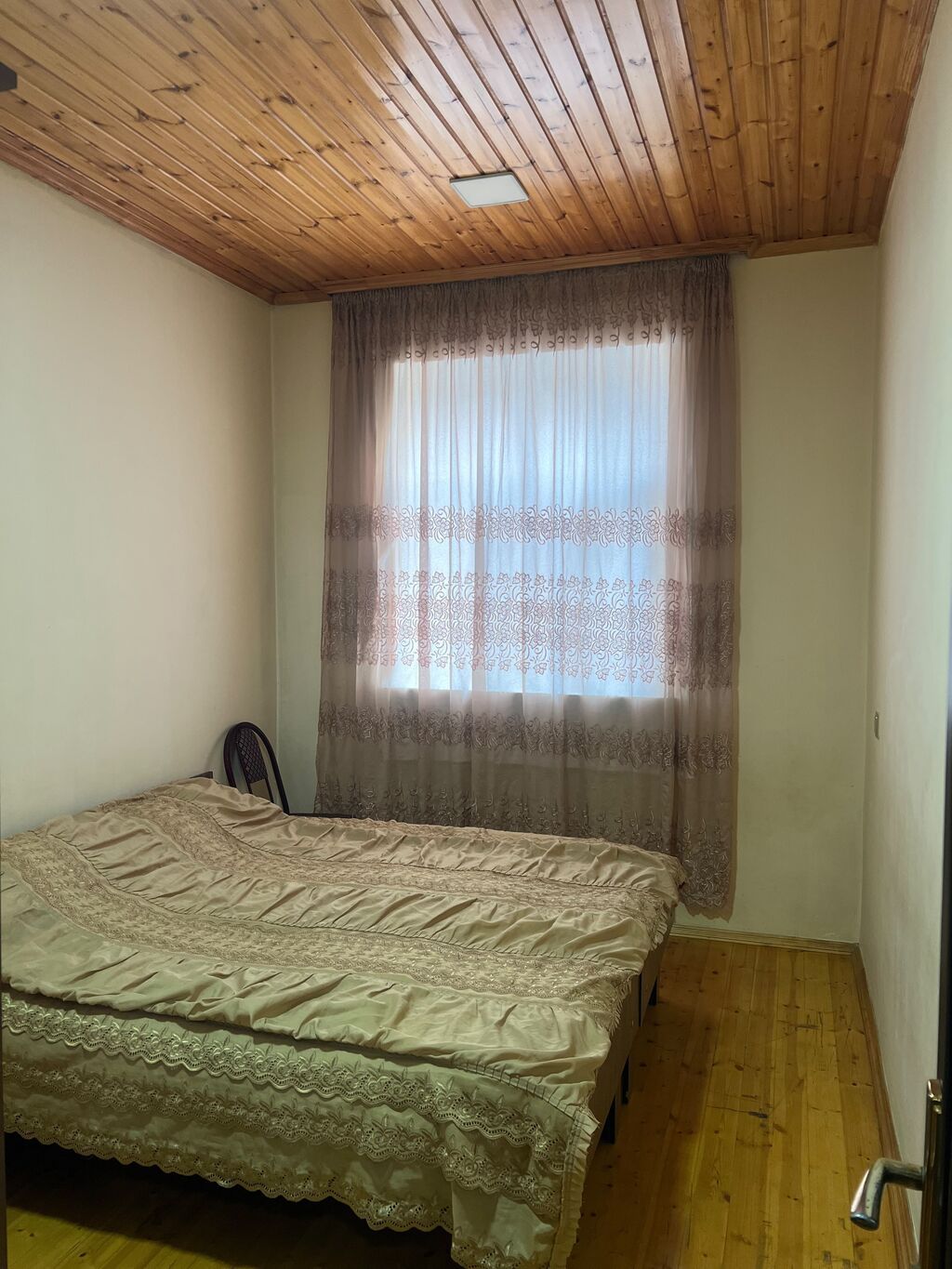 6 otaqlı, 110 kv. m, Kredit yoxdur, Orta təmir