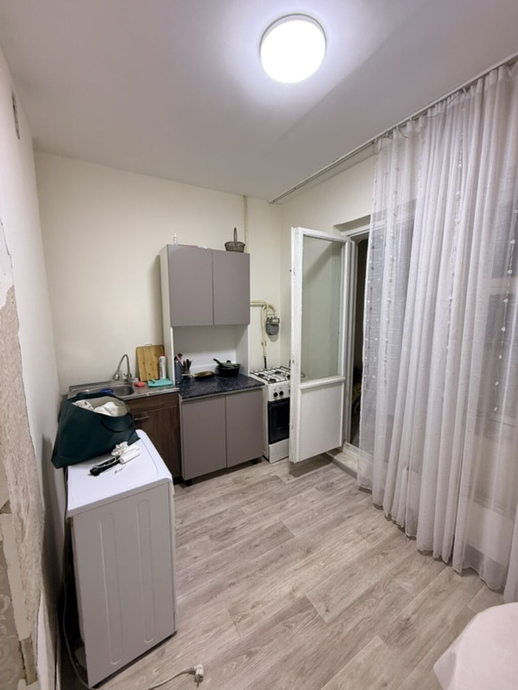 1 комната, 35 м², 12 мкр 106 серия, 6 этаж, Старый ремонт: фото 6