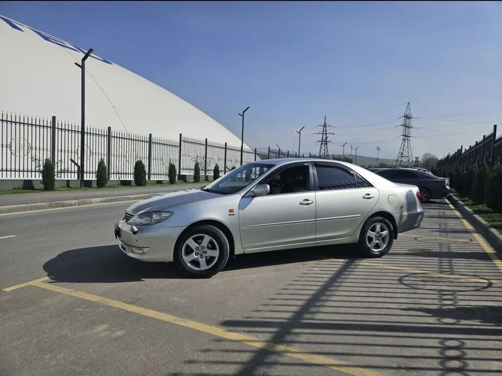 Toyota Camry: 2004 г., 2.4 л, Автомат, Бензин, Седан: фото 3