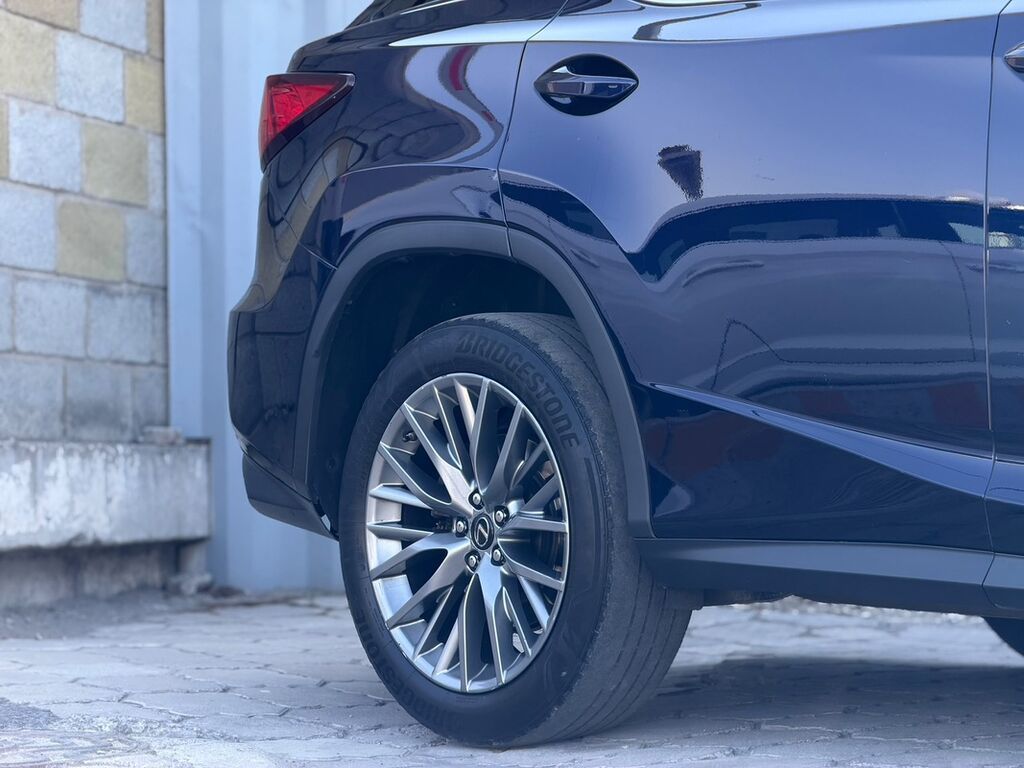 Lexus RX: 2017 г., 3.5 л, Бензин, Кроссовер: фото 4