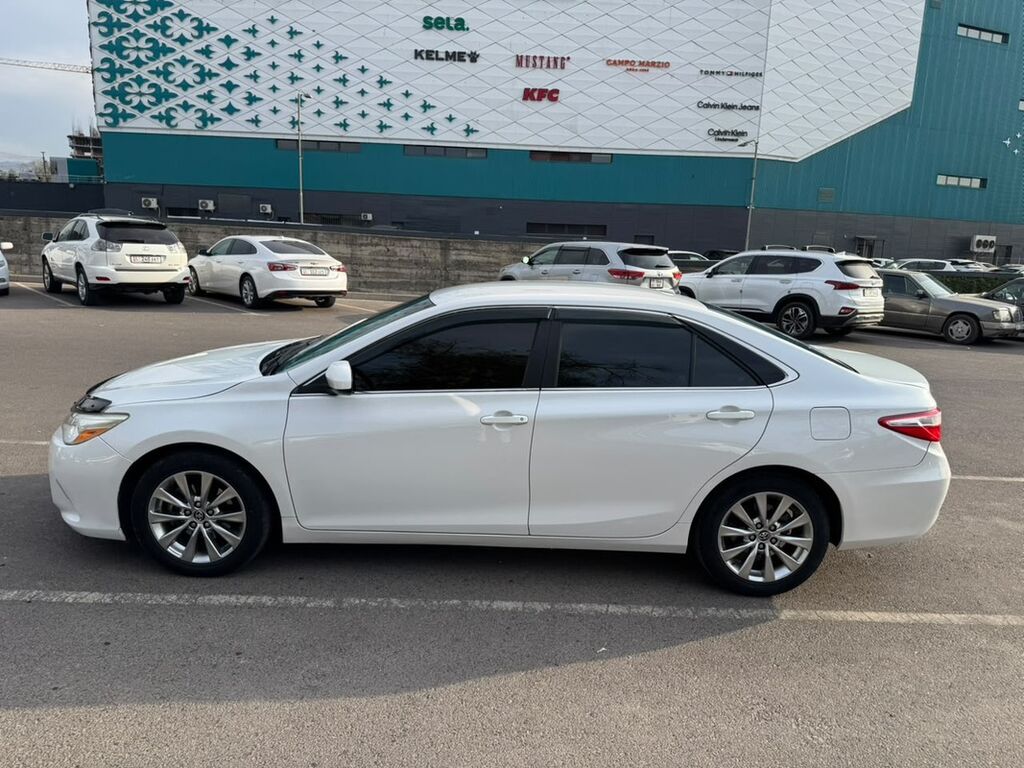 Toyota Camry: 2015 г., 2.5 л, Автомат, Бензин, Седан: фото 5