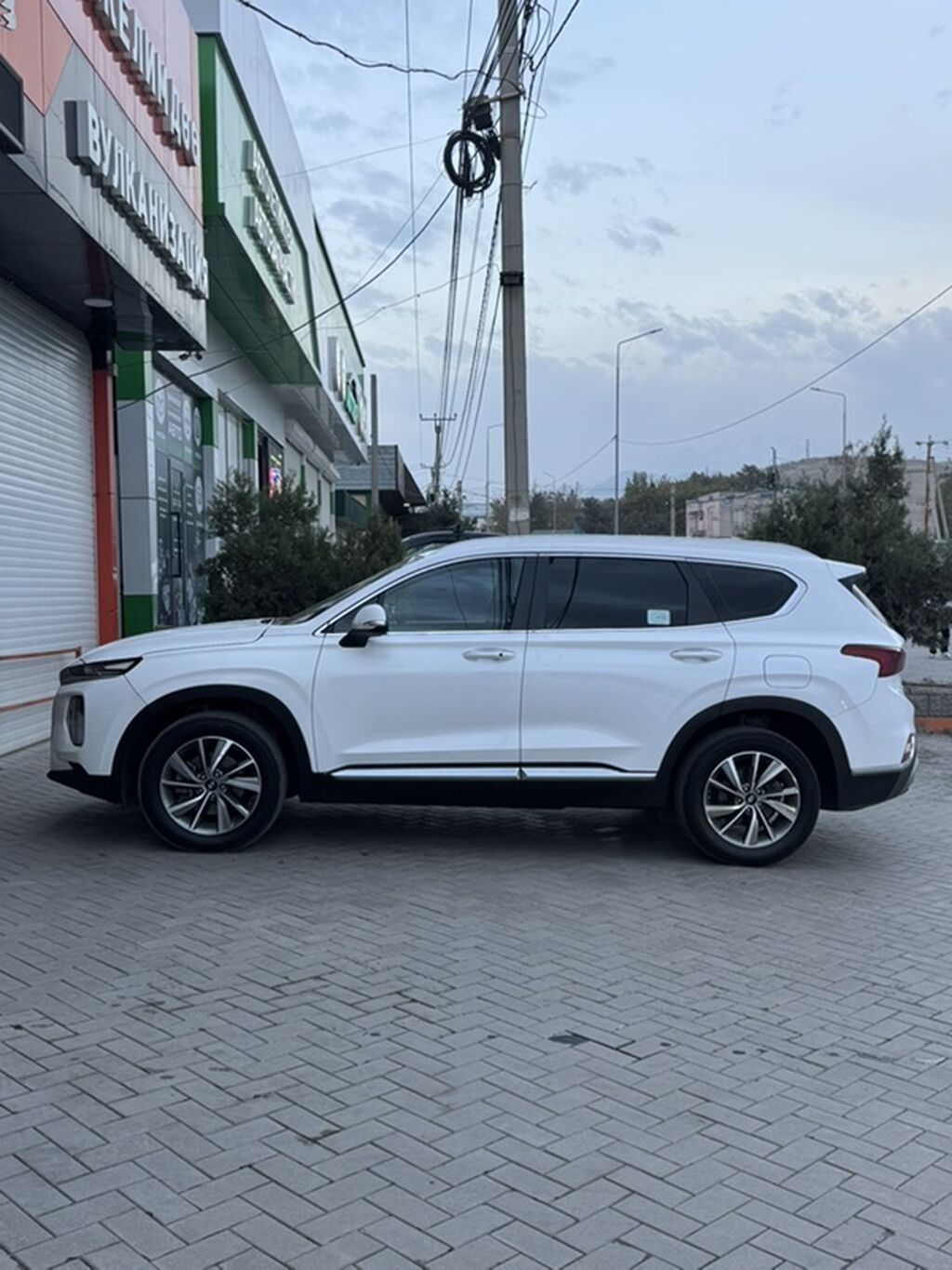 Hyundai Santa Fe: 2019 г., 2.2 л, Автомат, Дизель, Кроссовер: фото 4