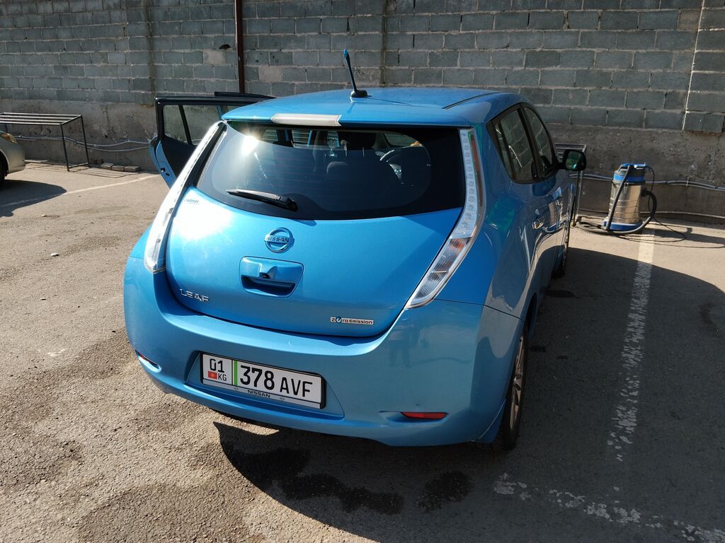 Nissan Leaf 2014 г., электромобиль: фото 5