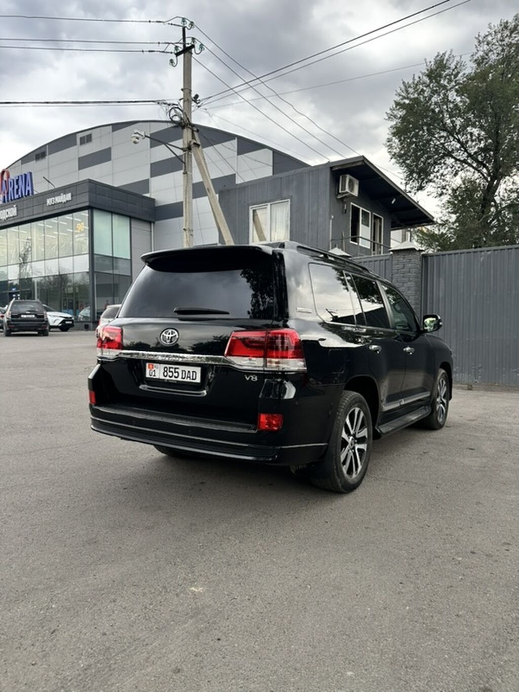 Toyota Land Cruiser: 2019 г., 4.6 л, Автомат, Бензин, Внедорожник: фото 7
