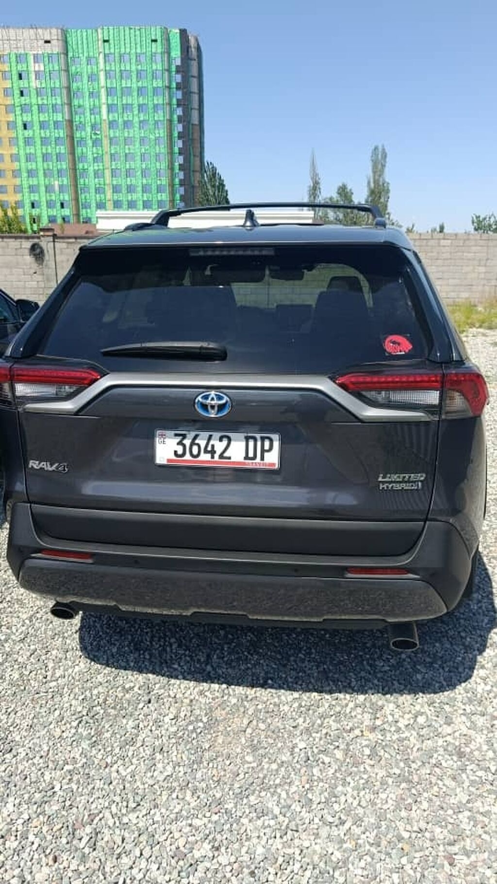 Toyota RAV4: 2020 г., Гибрид, Кроссовер: фото 2