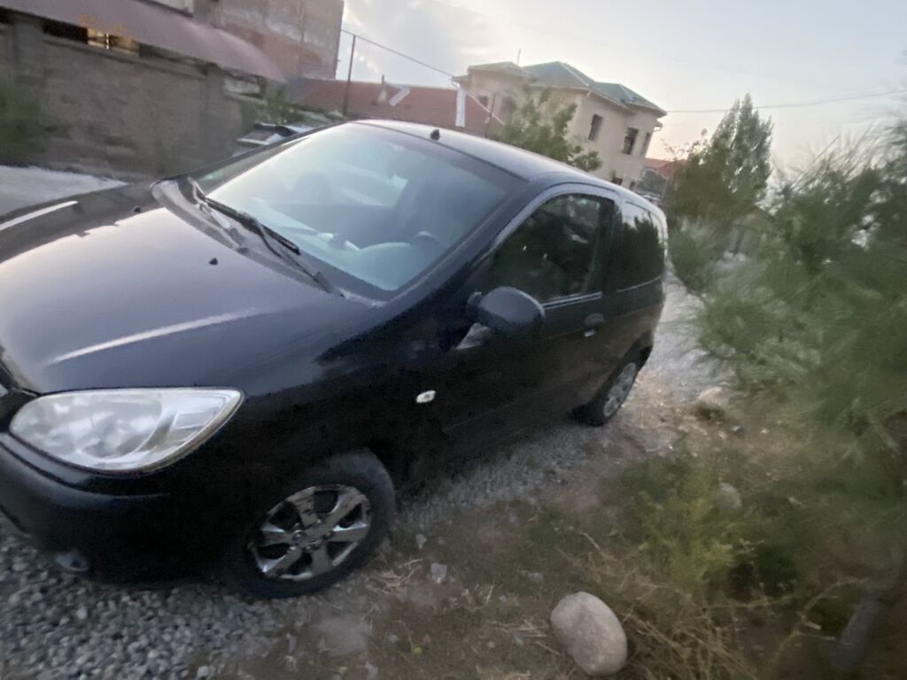 Hyundai Getz: 2008 г., 1.1 л, Механика, Бензин, Хэтчбэк: фото 3