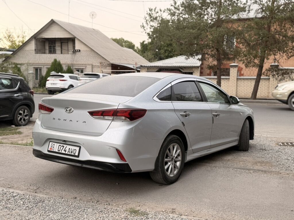Hyundai Sonata: 2019 г., 2 л, Автомат, Газ, Седан: фото 4