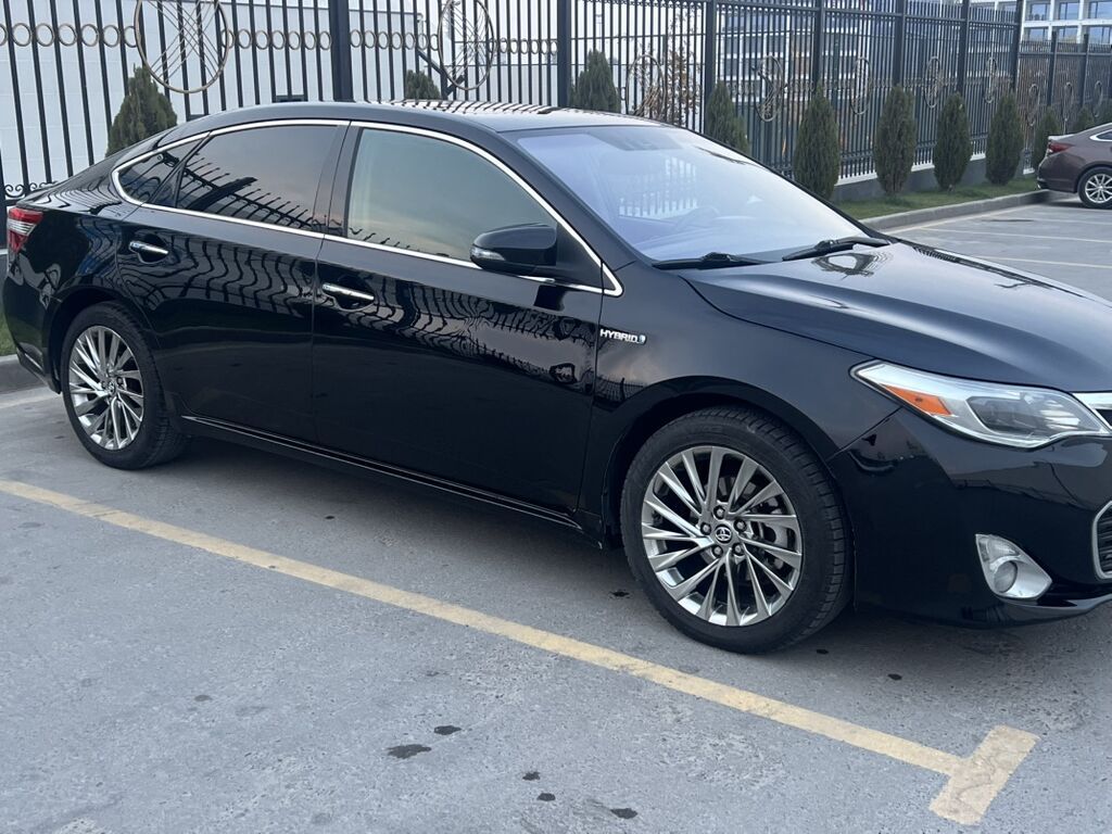 Toyota Avalon: 2013 г., 2.5 л, Автомат, Гибрид, Седан: фото 4