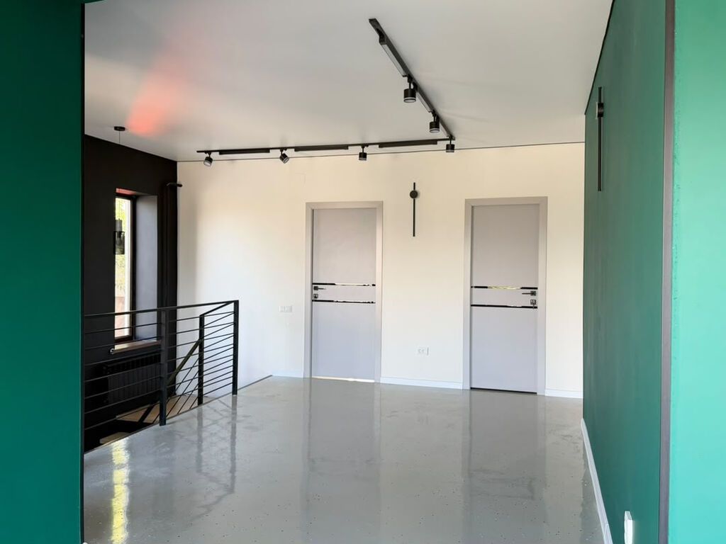 230 м², 4 комнаты: фото 3