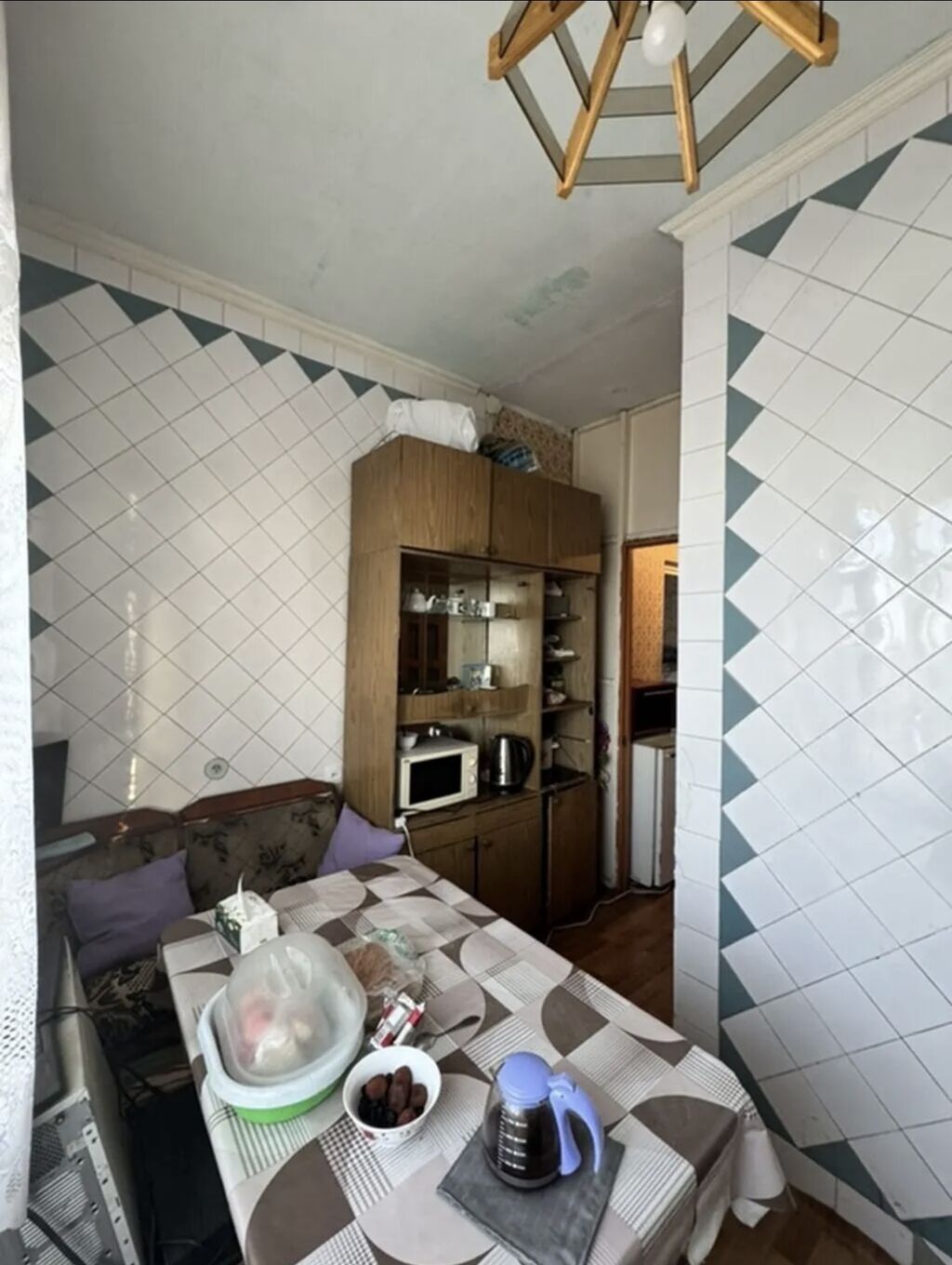 1 комната, 34 м², 5 мкр 105 серия, 6 этаж, Старый ремонт: фото 4