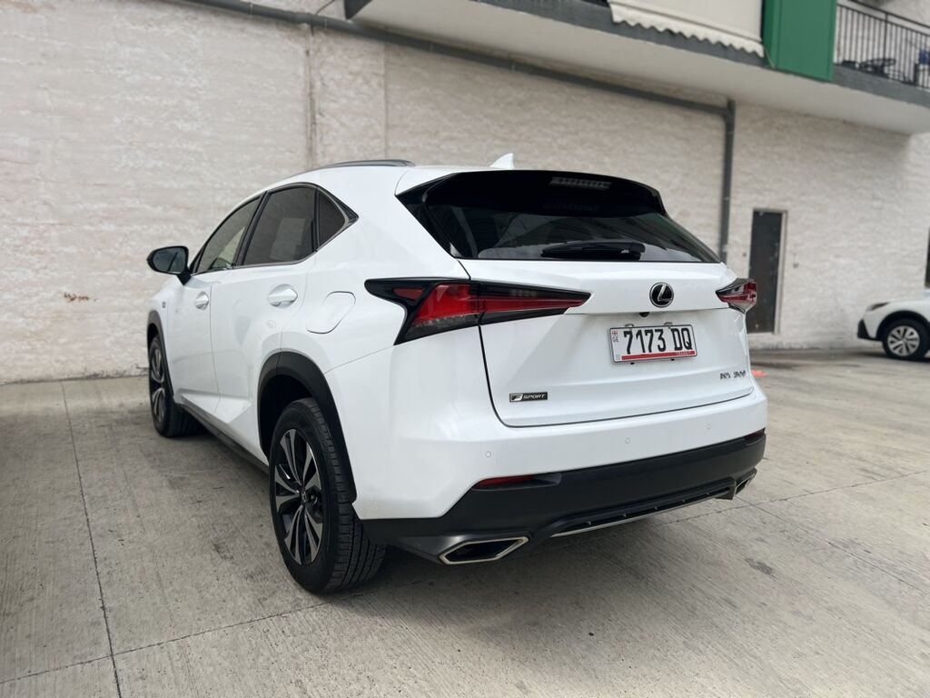 Lexus NX: 2020 г., 2 л, Автомат, Бензин, Кроссовер: фото 5